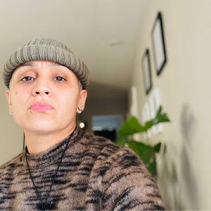 Meet your Posher, Angela